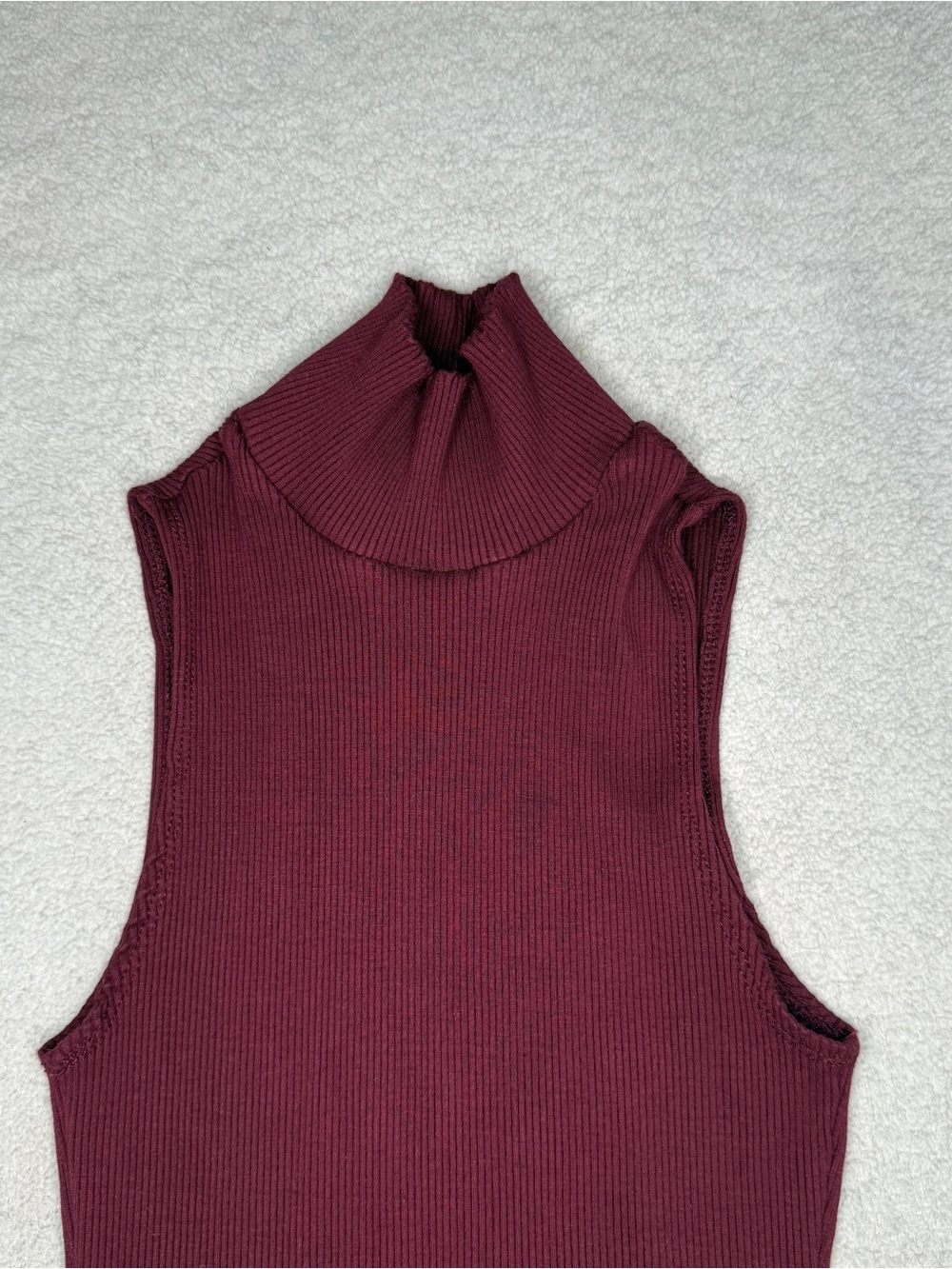 Lulus Womens Size XS Bodysuit Sleeveless Mock Neck Ribbed Burgundy Stretch - Picture 3 of 10
